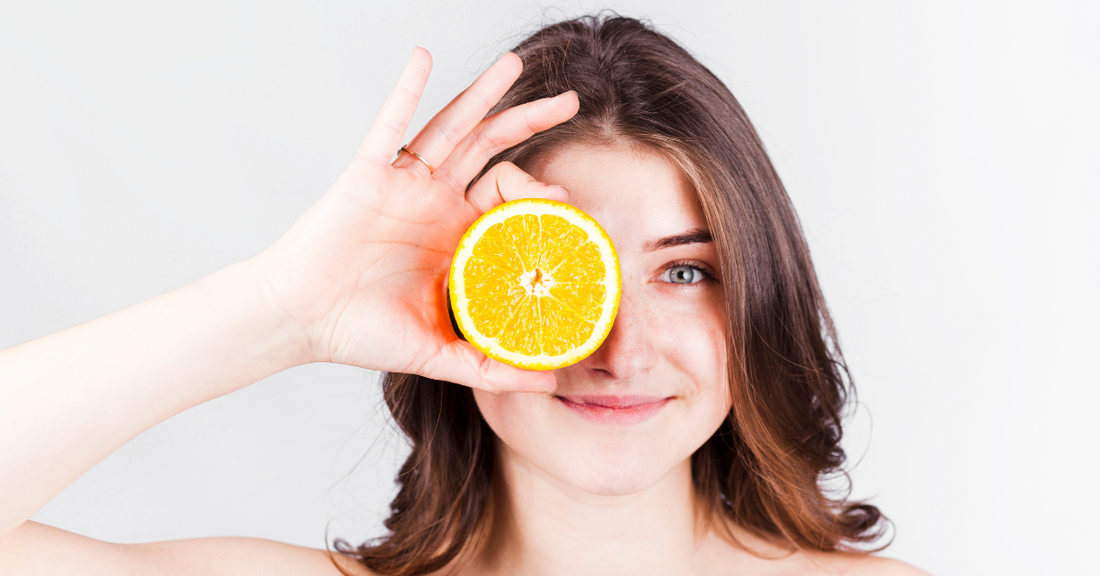 Glow Without the Grease: How Vitamin C Transforms Oily Skin?