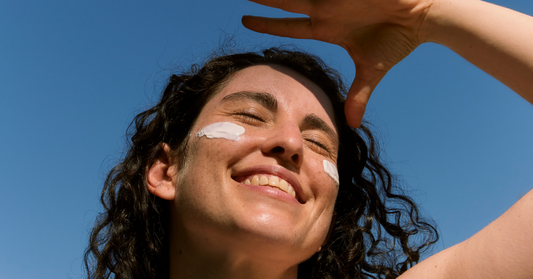 SPF 30 vs SPF 50: Which Sunscreen Is Better for Healthy Skin?