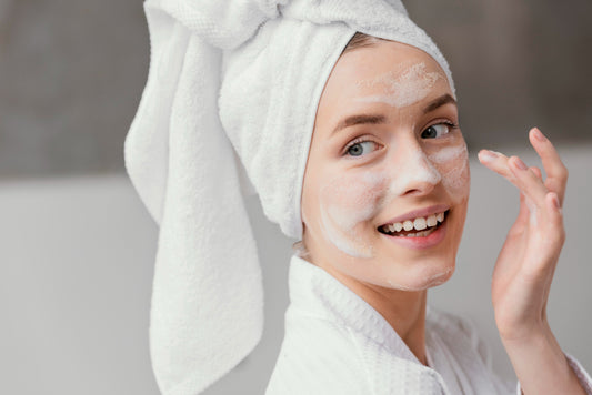 Why Foaming Face Wash Should Be Your Skincare Staple?